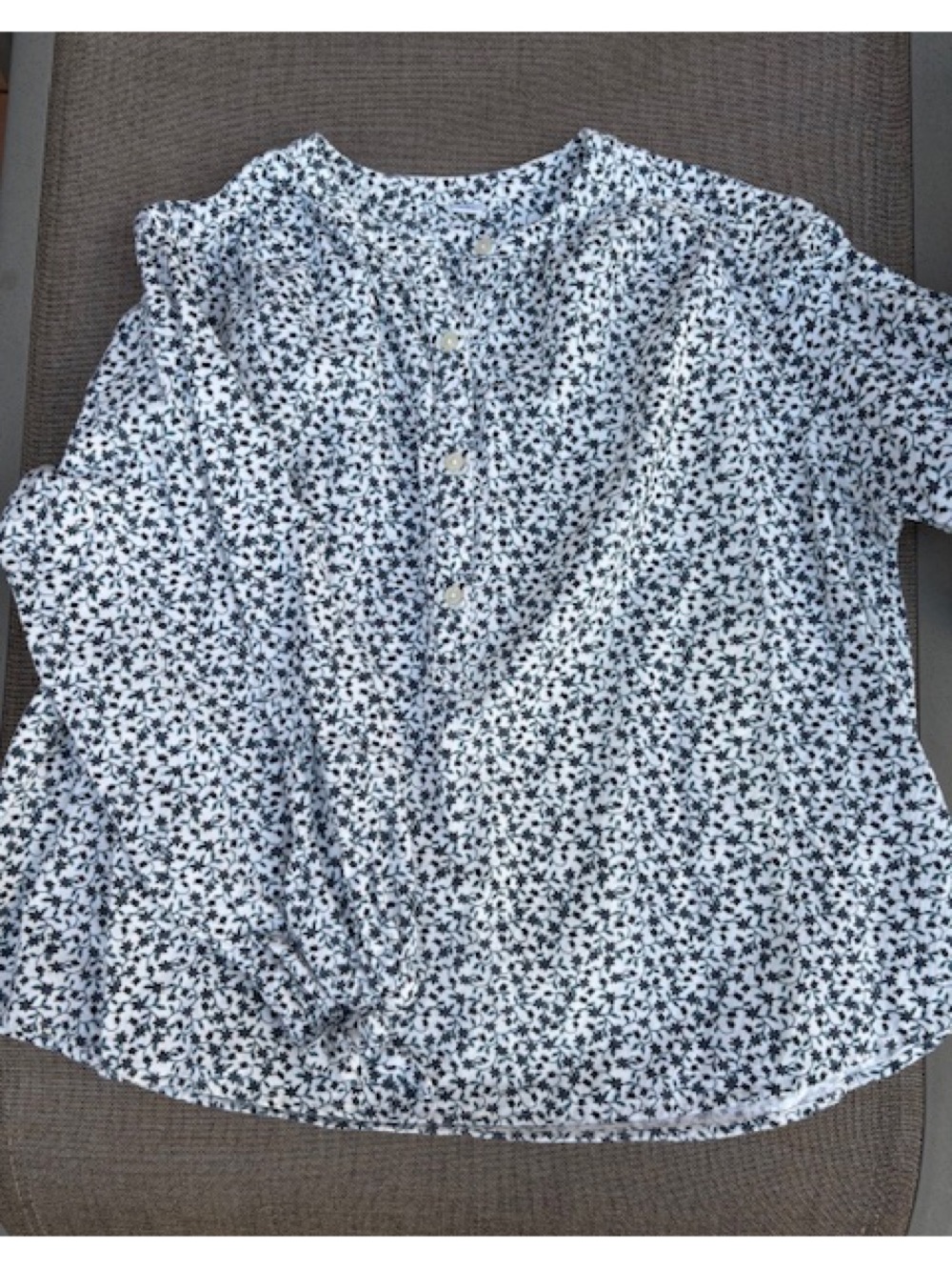 Old Navy Corduroy Peasant Cottage Blouse White/Blue Flowers women’s size M